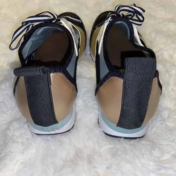 Steve Madden Arctic Slip On Shoes - Picture 3 of 4